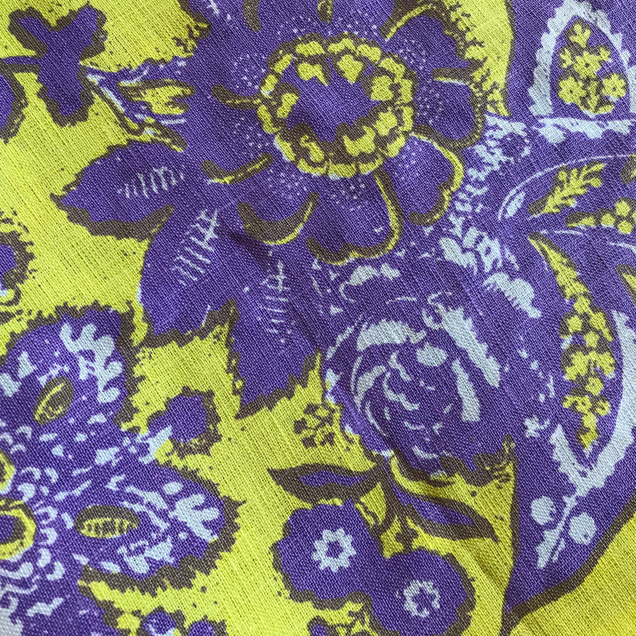 Primrose tea towel: recreation of a wood-block print