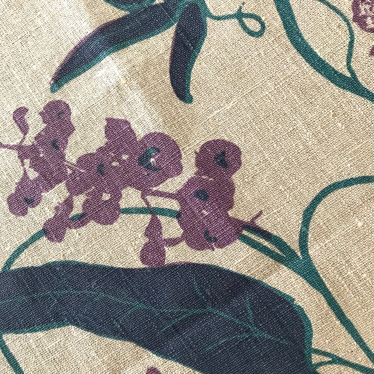 Hardenbergia table runner