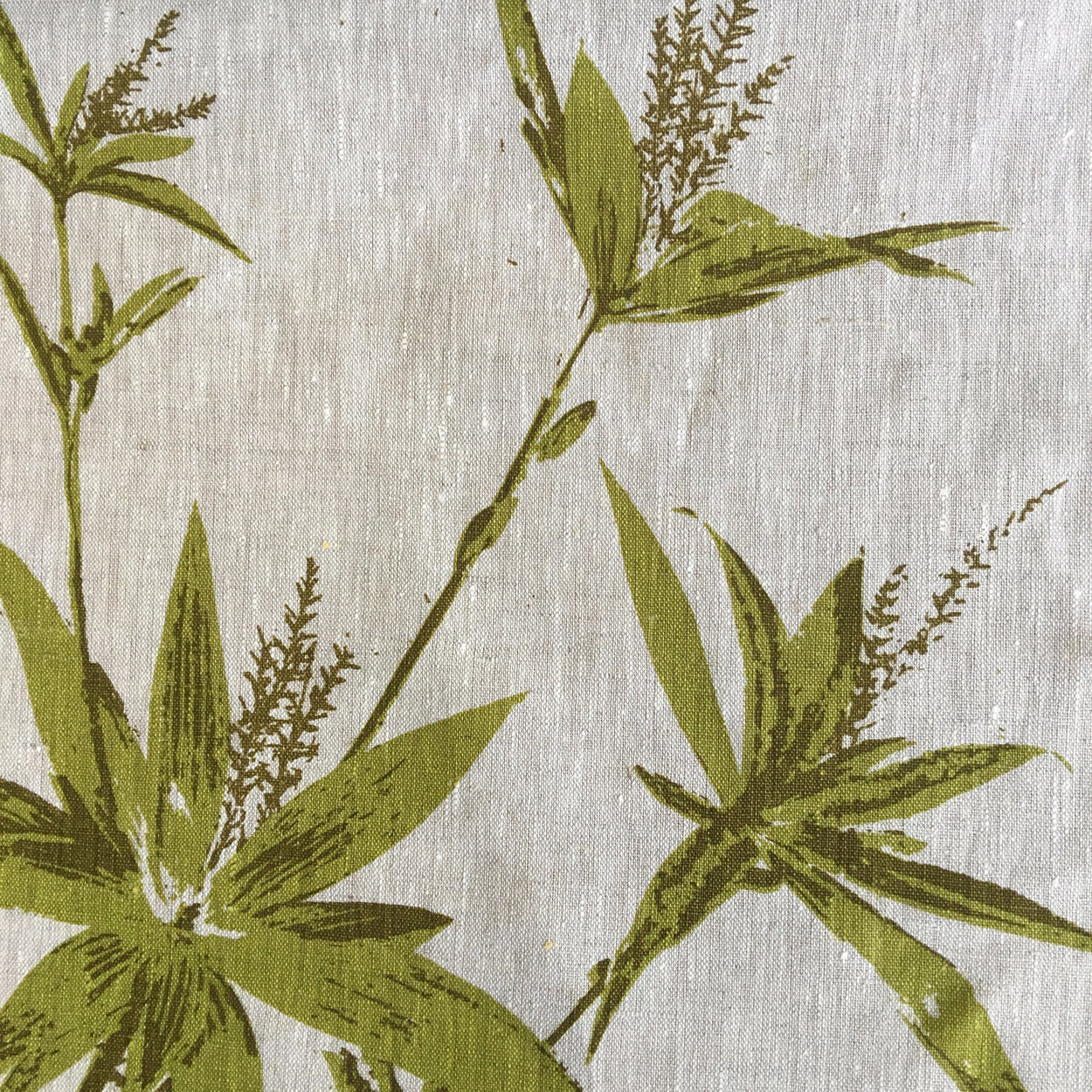 Tassel flower cushion cover