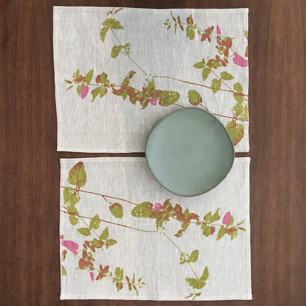 Velvet Bush placemats