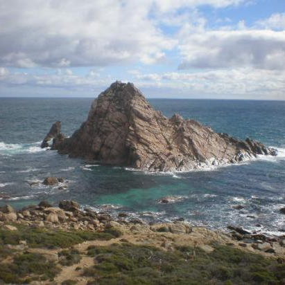 Photo of Sugarloaf Rock at Yallingup, Western Australia.