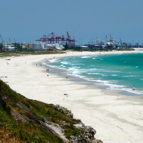 Photo of Leighton Beach to Fremantle Harbour.
